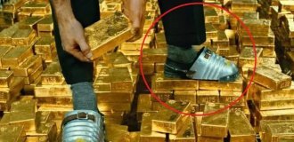 Why is every employee in gold and currency vaults required to wear metal shoes? (3 photos)