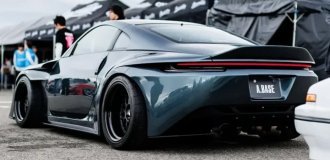 Nissan 350Z после тюнинга стал похож на два разных Porsche (6 фото)