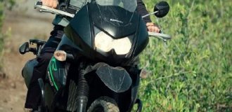 Беар Гриллс - самый вонючий человек на планете (4 фото)