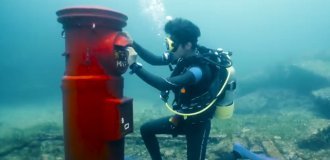 Why does Japan need an underwater mailbox (5 photos)