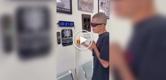 Десять секунд на бесплатную стрижку