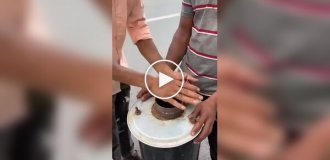 Фруктовое мороженое в Индии