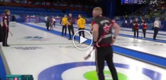 Сутичка на олімпійському керлінгу: швед і канадець посперечалися через торкання каменю