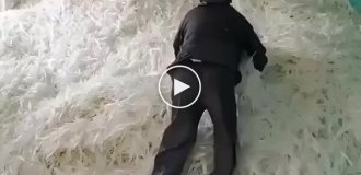 Как делают воланы для бадминтона