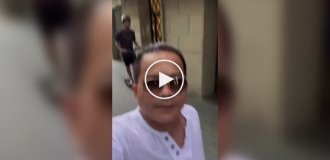 Блогер из Перу два не лишился золотой цепочки во время стрима с улиц Барселоны