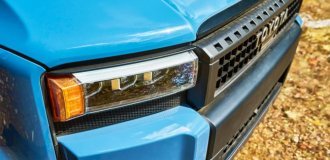 Продажи Toyota Prius и Land Cruiser в сентябре показали катастрофические результаты (4 фото)