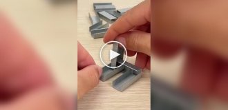 How to make a cube from staples for a stapler