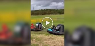 Уникальные гонки на воздушной подушке