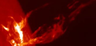 Солнечный торнадо (1 фото + 1 видео)