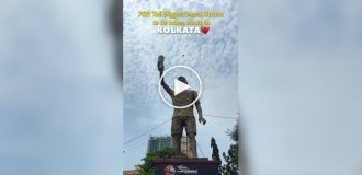 В Индии снесут 21-метровую статую Месси