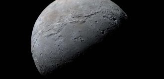 Харон: спутник Плутона, найденный случайно (6 фото)