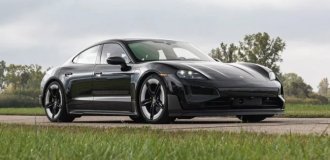 Porsche Taycan Turbo GT can accelerate to 100 km/h in less than 2 seconds (9 photos)