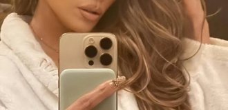 Дженнифер Лопес отметила 56-летие (4 фото + 6 видео)
