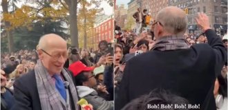 Одинокий пенсионер случайно устроил самый дымный флешмоб в Нью-Йорке (4 фото + 1 видео)