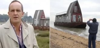 A couple set up a "floating house" on a barge (2 photos + 1 video)