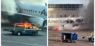 Passengers of a plane that caught fire in the US were waiting for rescue, standing on its wing (1 photo + 3 videos)