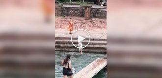 Caring people saved a boy who was carried away by a stream of water