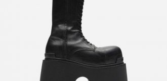 Balenciaga's new hit: boots for those who want to be tall (3 photos)