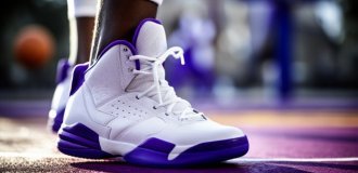 Баскетбол без ковзання: як вибрати кросівки для зчеплення і контролю