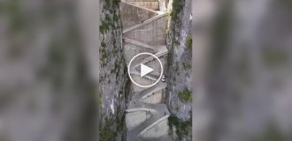 Lingpaishi Road: a real attraction for daredevils