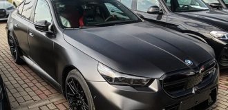 The first BMW M5 G90 sedan was brought to Ukraine (photo)