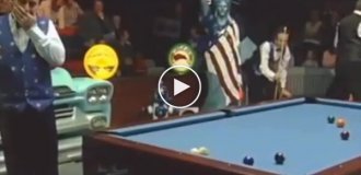 Snooker player in the pool: Jimmy White's incredible shot