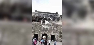 Part of a 650-year-old building built during the Ming Dynasty collapsed in China