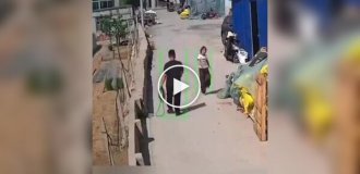 Мужчина на миг почувствовал себя ребенком