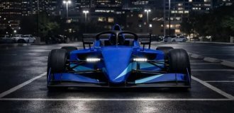 Спорткар в стиле формульных болидов выпустят на дороги общего пользования (8 фото)