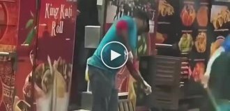 Мойка противня — прямо в луже