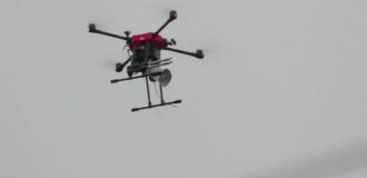 Япония тестирует «лающие дроны», чтобы отгонять медведей от людей (8 фото)