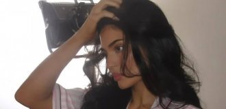 Кайли Дженнер надела лифчик на показ Victoria’s Secret за 50 миллионов долларов (6 фото + видео)
