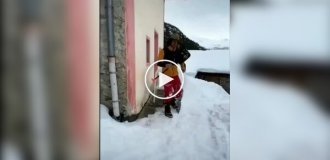 Когда решил выпить пива красиво