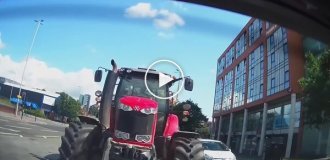 Гонщик на тракторе