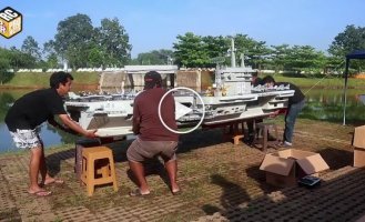 Indonesian residents built a 7-meter-long model of an aircraft carrier
