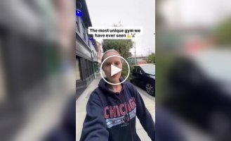 Кинотеатр-спортзал в США