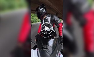 Интересный случай на мотоцикле