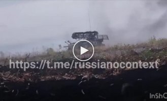 I like watching Russian sappers at work