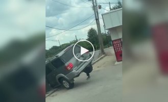 Чип и Дейл спешат на помощь