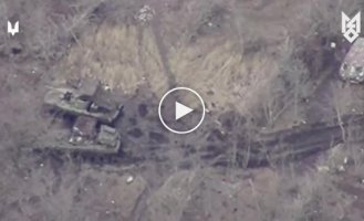 MTR soldiers corrected the destruction of two enemy Nona-S self-propelled guns with a HIMARS strike