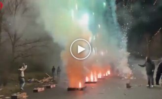 Жители Влаардингена устроили фейерверк на 18 тысяч евро