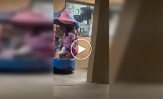 Коли попа більше каруселі