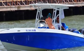 Идеальный отдых на воде: Обзор ярко-желтой лодки