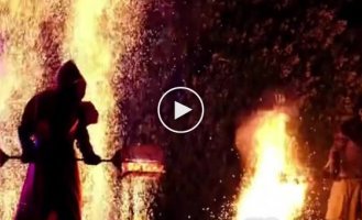 Impressive fire show