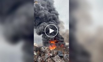 Дроны над Питером, горит зал возле аэропорта