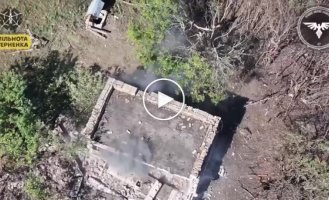 Soldiers of the 47th Mechanized Infantry Brigade eliminated an occupier hiding in the ruins of a house in the Pokrovsky direction