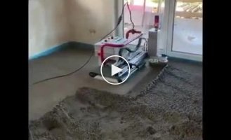 Automated floor screed