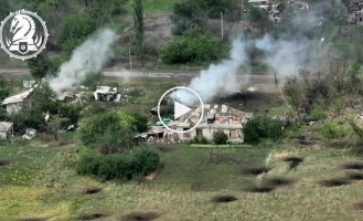 A Bradley infantry fighting vehicle in close combat destroys an enemy BTR-82A with landing forces in the Pokrovsky direction