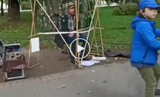 А вы ноктюрн сыграть могли бы на том, что осталось после бурных выходных