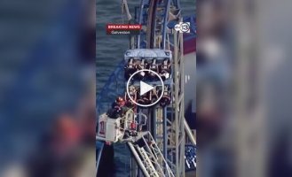 В Техасе произошла поломка аттракциона с людьми на большой высоте